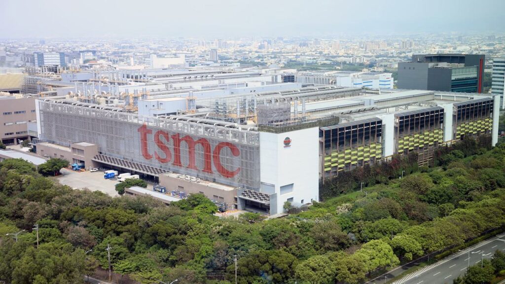 TSMC đang mở rộng hệ thống nhà máy sản xuất chip tại nhiều quốc gia nhằm đáp ứng nhu cầu toàn cầu.
