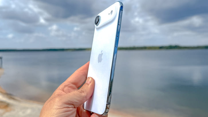 Thiết kế siêu mỏng vẫn là điểm nhấn của iPhone Air 2