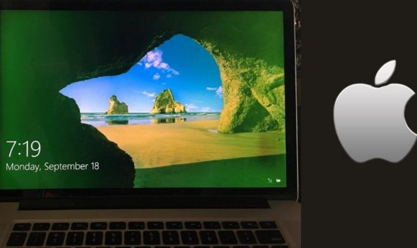 M5 Max MacBook Pro quá nhiệt có thể gây lỗi đổi màu màn hình Người dùng phản ánh MacBook Pro M5 Max xuất hiện vùng đổi màu màn hình khi chạy AI cường độ cao.