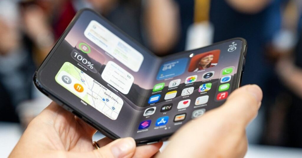 iOS 27 được tái thiết kế cho màn hình gập trên iPhone Duo.