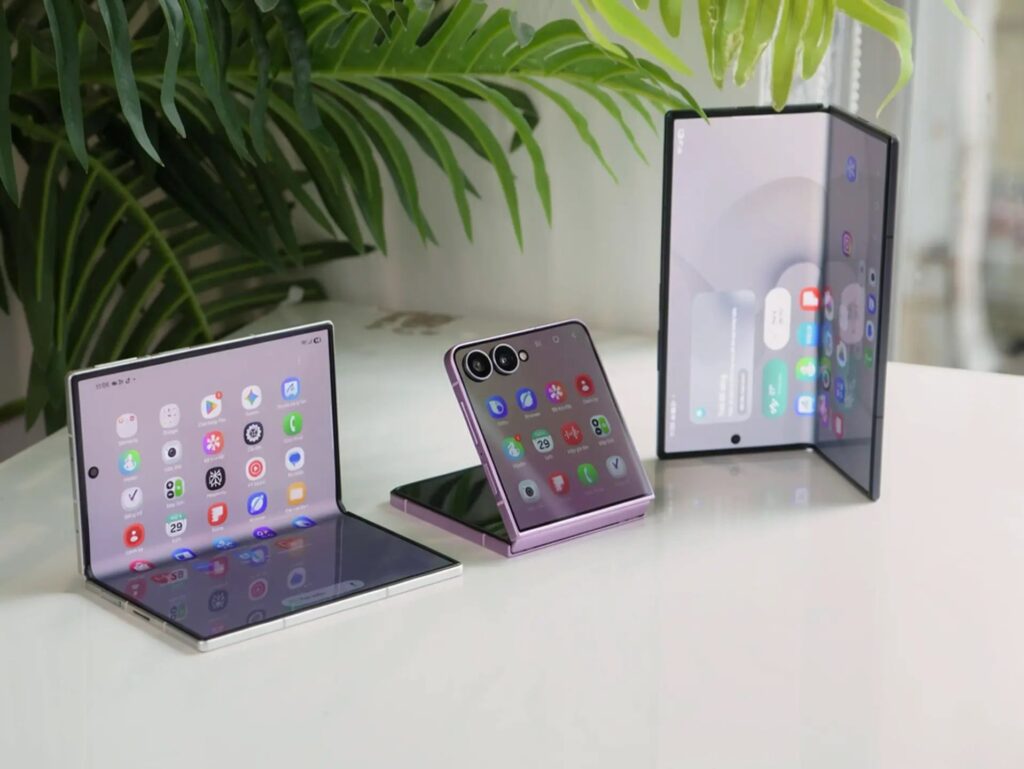 Galaxy Z Fold9 và Z Flip9 ít bất ngờ, chỉ Z Fold9 Pro gây chú ý